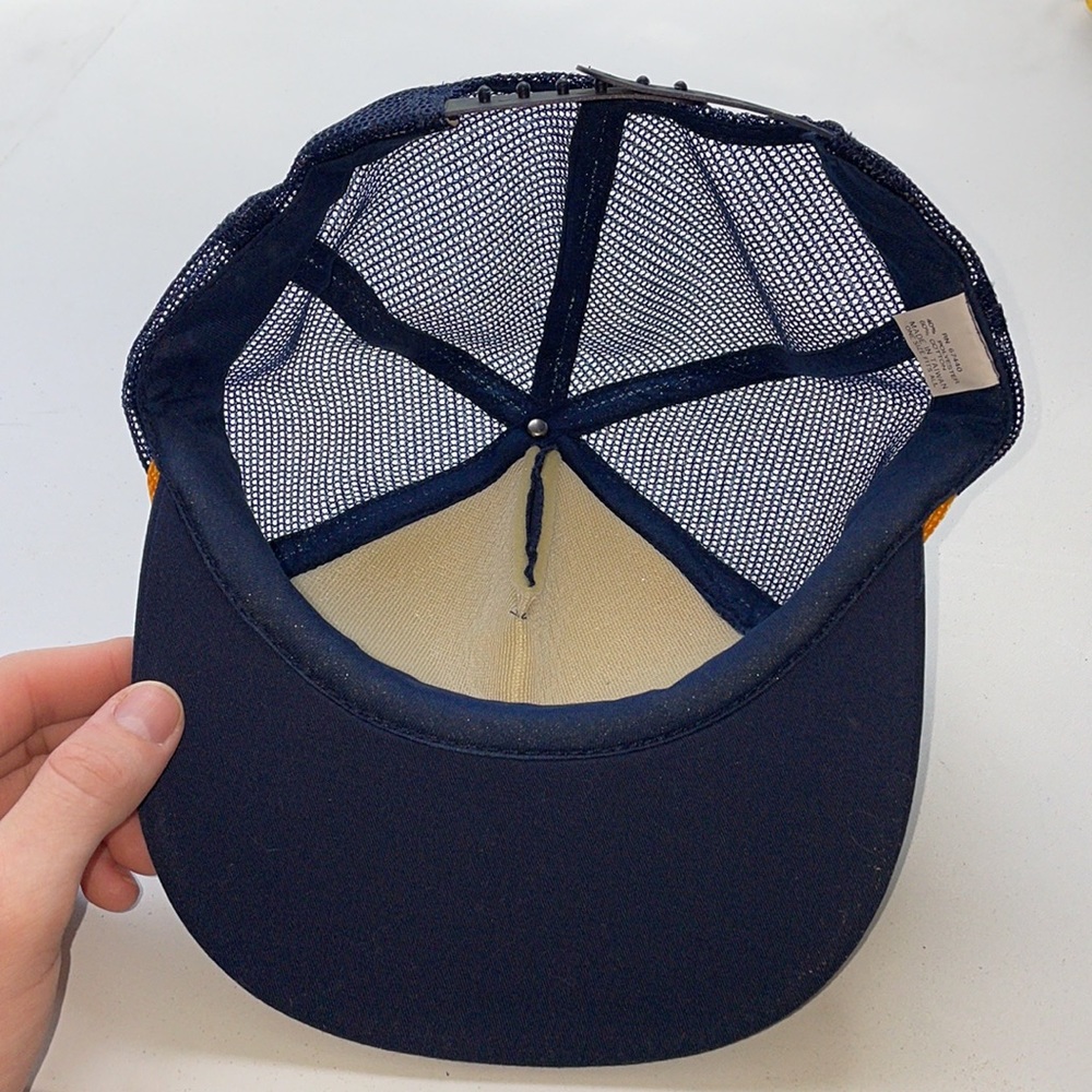 Hat - Picture 4 of 4